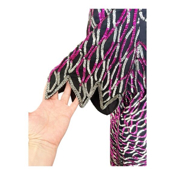 Roamans Silver/Hot Pink 80s VTG Wavy Sequin Maxi Dress Scallop Hem Sz B2=L - Picture 4 of 7